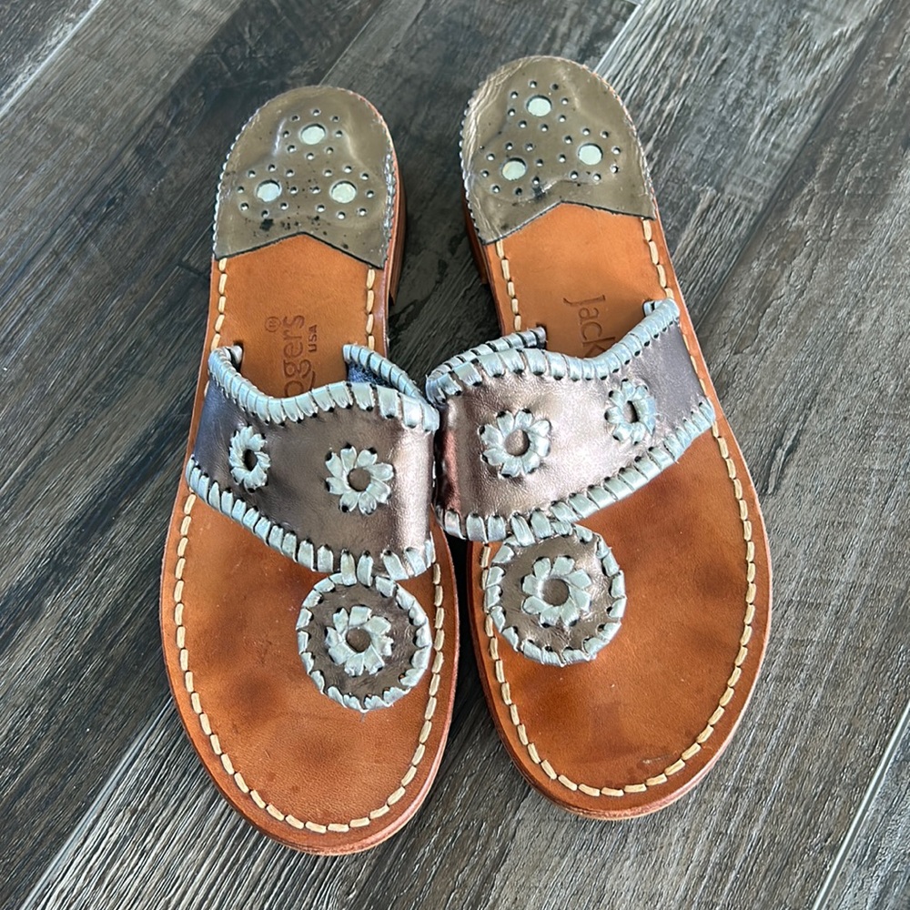 Jack Rogers metallic flat Size 6 sandals